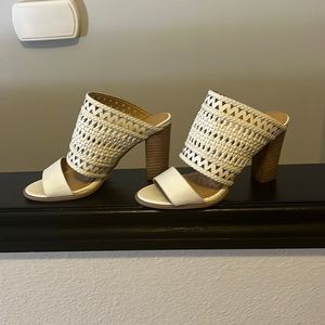 Super cute heels sandals in off white size 8. Worn 1 time. Great condition